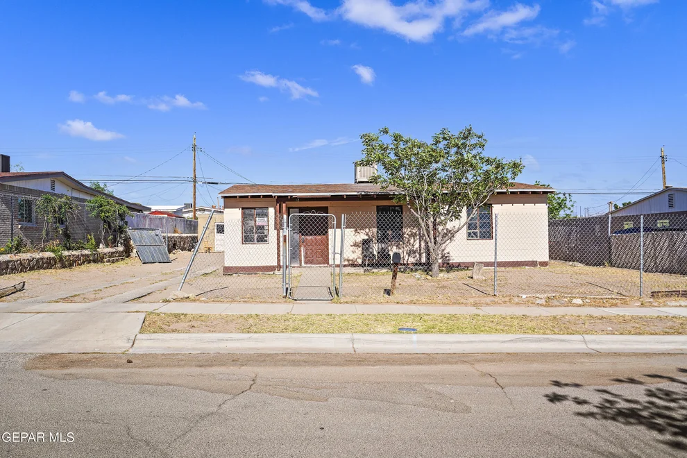 Unit for sale at 812 SANTA BARBARA Drive, El Paso, TX 79915