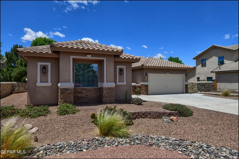 Unit for sale at 5629 VALLEY OAK Drive, El Paso, TX 79932
