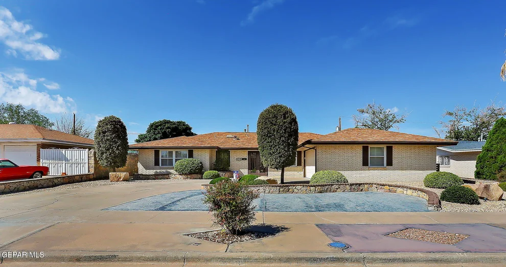 Unit for sale at 9012 SHAVER Drive, El Paso, TX 79925