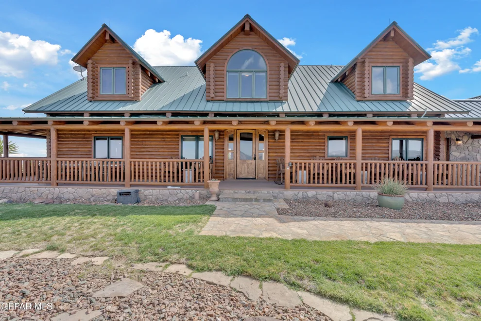 Unit for sale at 2 SCENIC RIDGE Road N, Alpine, TX 99999