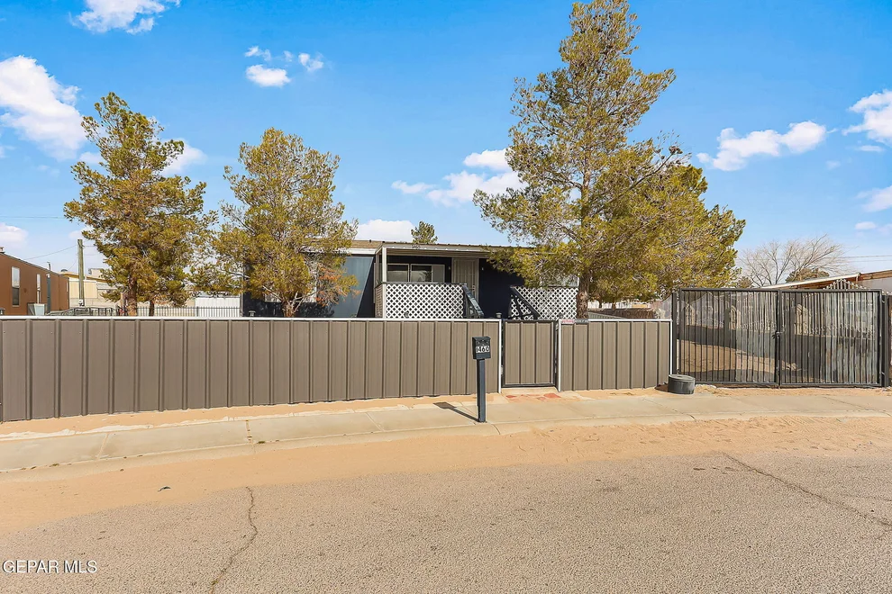 Unit for sale at 1460 Pond Wood Lane, Anthony, NM 88021