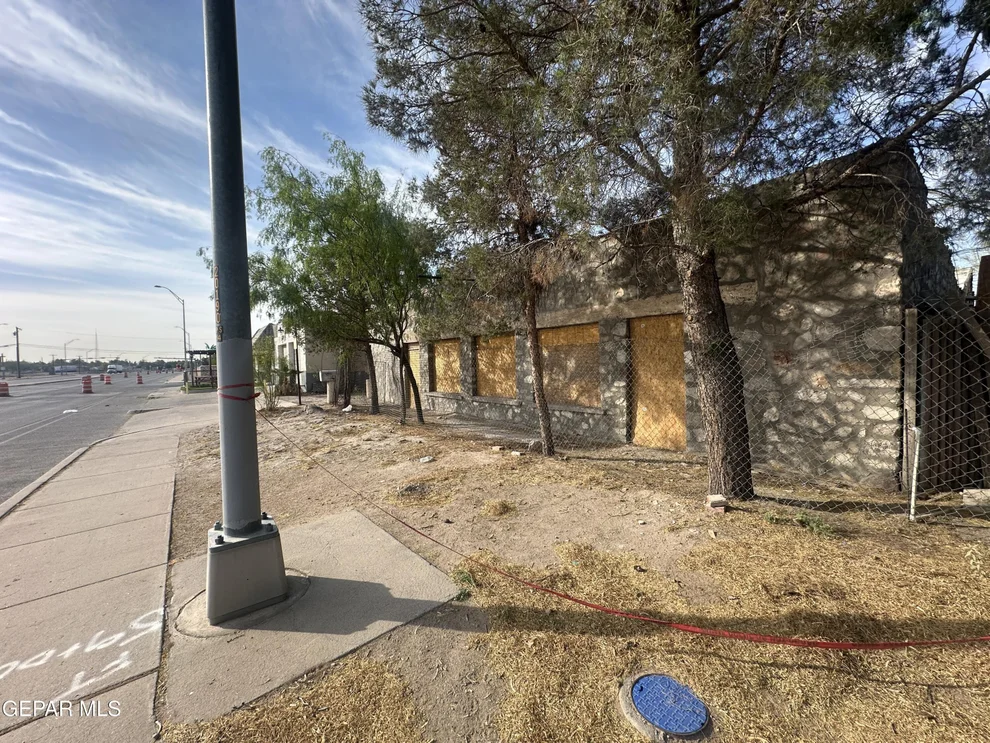Photo of 7320 North Loop Drive, El Paso, TX 79915