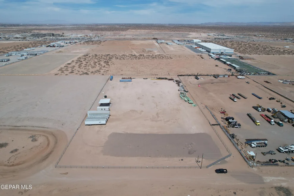 Unit for sale at 995 Aguilar Drive, El Paso, TX 79928