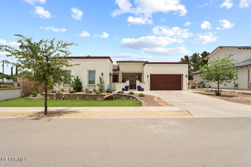Unit for sale at 517 COTTON FIELD Drive, El Paso, TX 79922