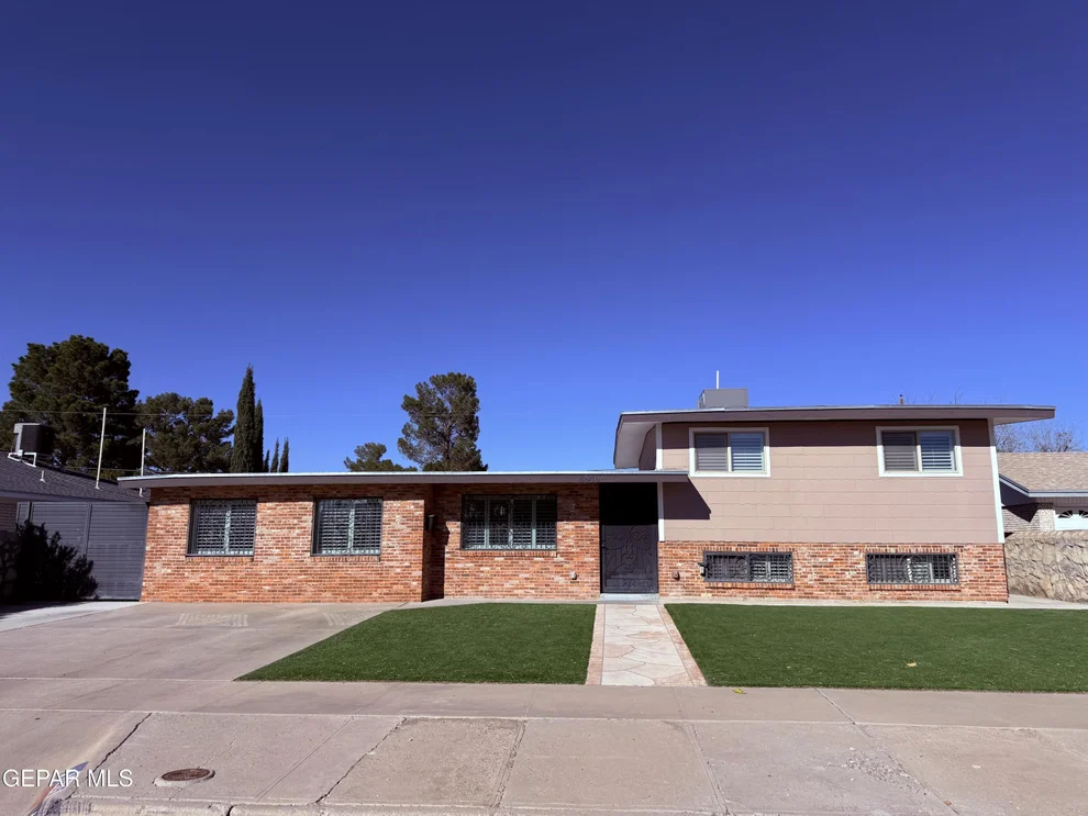 Unit for sale at 8609 Darlina Drive, El Paso, TX 79925
