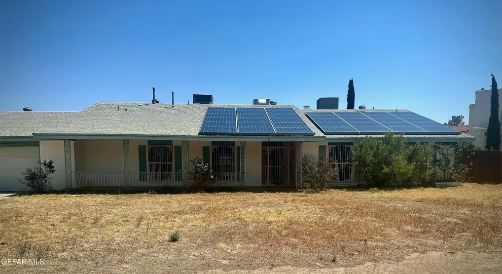 Unit for sale at 201 Moon Silver Avenue, Santa Teresa, NM 88008