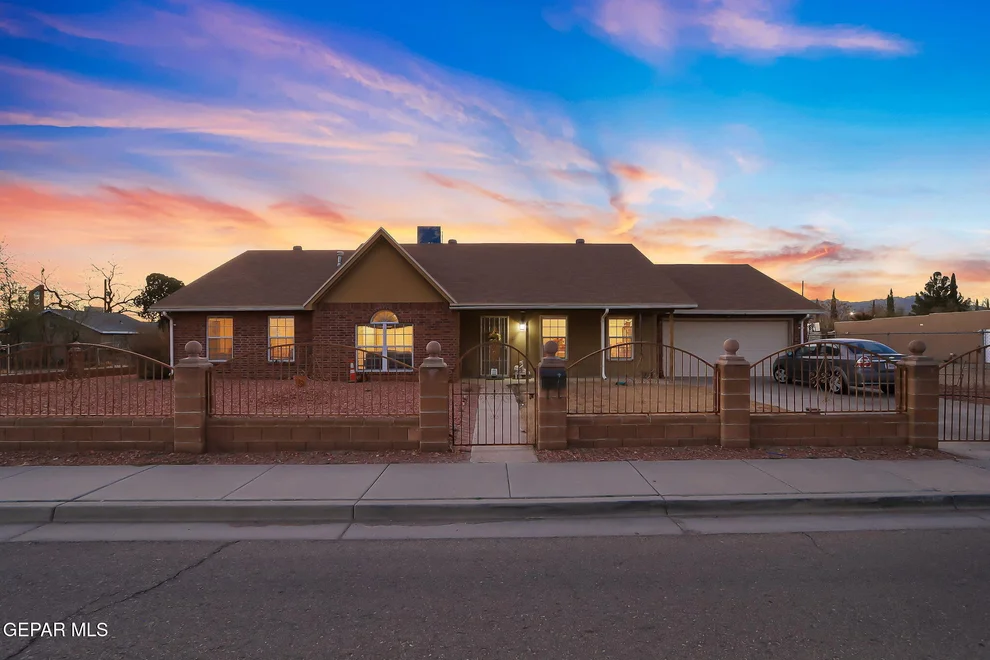 Unit for sale at 187 S Pendell Road, El Paso, TX 79905