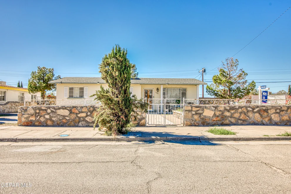 Unit for sale at 1121 Belen Road, El Paso, TX 79915