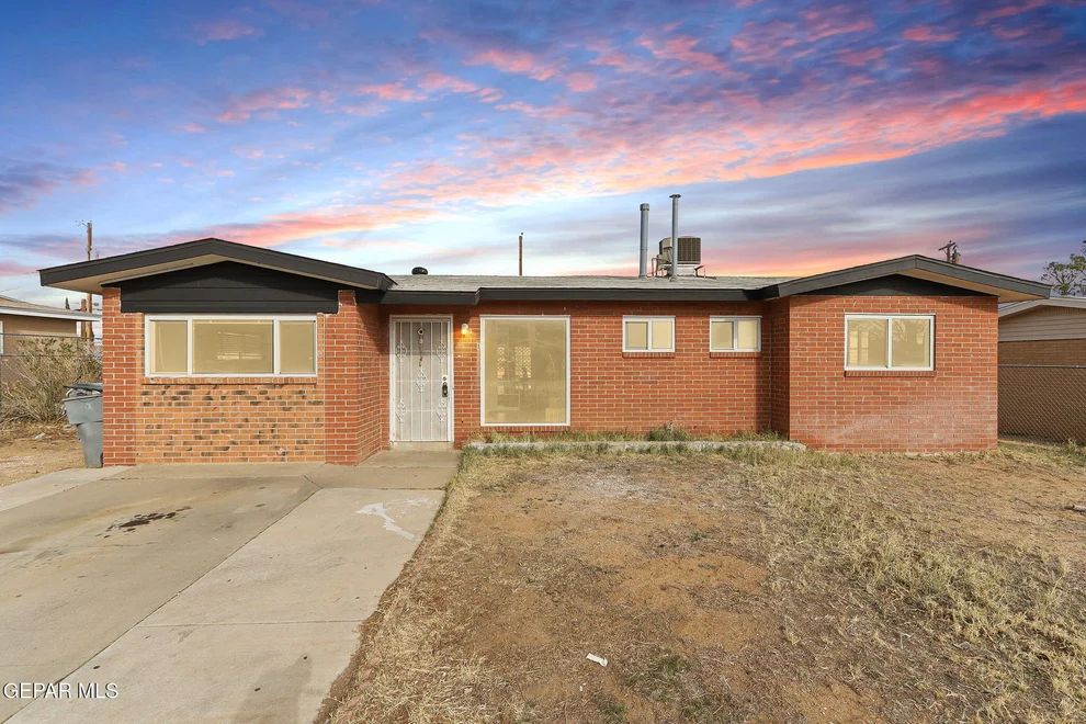 Unit for sale at 10064 Oakwood Drive, El Paso, TX 79924