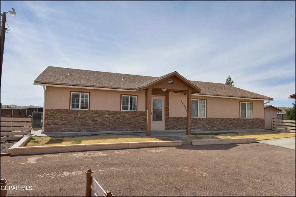 Unit for sale at 19214 Gary Lee, El Paso, TX 79938