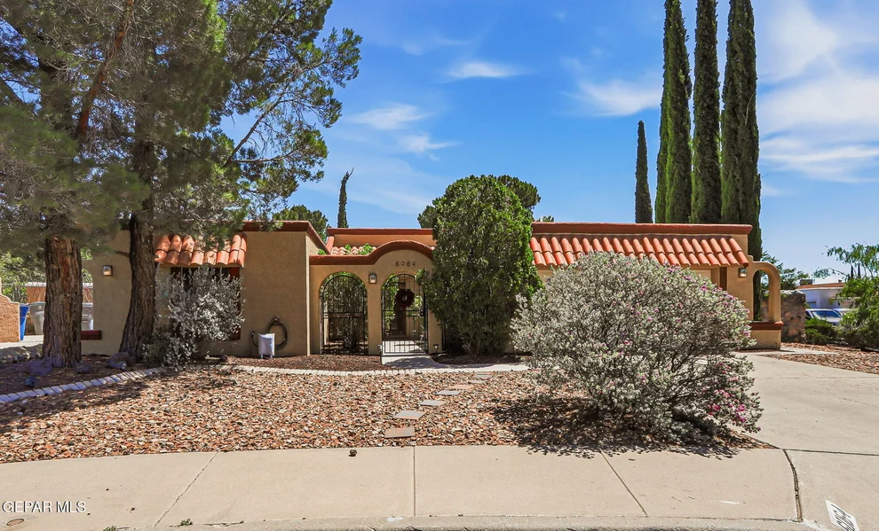 Unit for sale at 6064 BANDOLERO Drive, El Paso, TX 79912