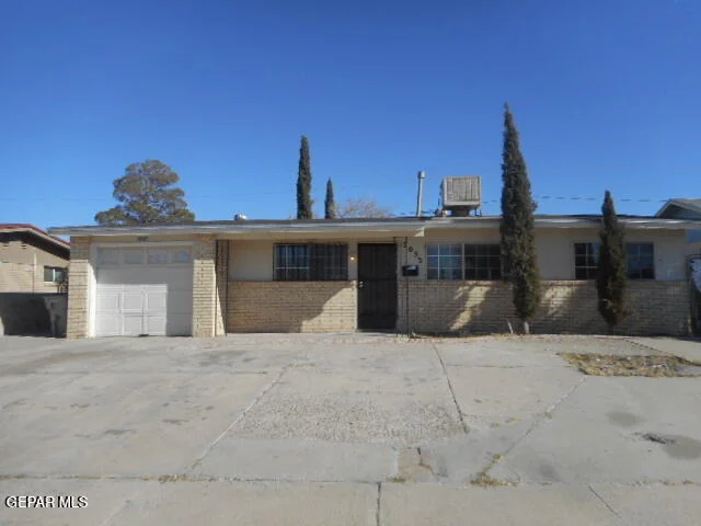 Unit for sale at 2032 SOLANO Drive, El Paso, TX 79935