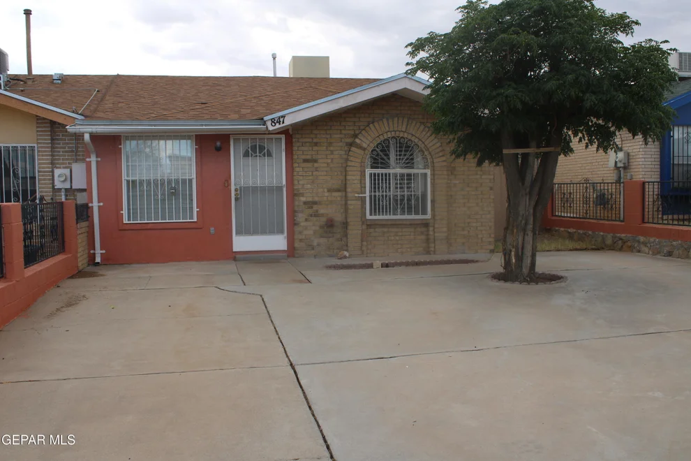 Unit for sale at 847 BARANDAL Drive, El Paso, TX 79907