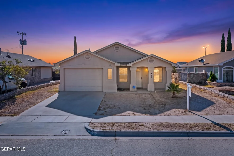 Unit for sale at 693 DESERT SAGE Drive, Horizon City, TX 79928
