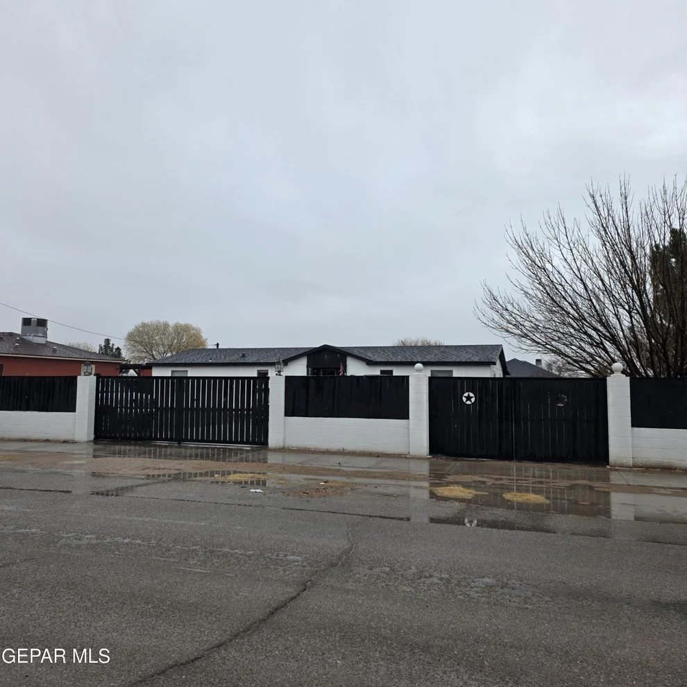 Unit for sale at 270 FLOR AMARILLA Avenue, Socorro, TX 79927