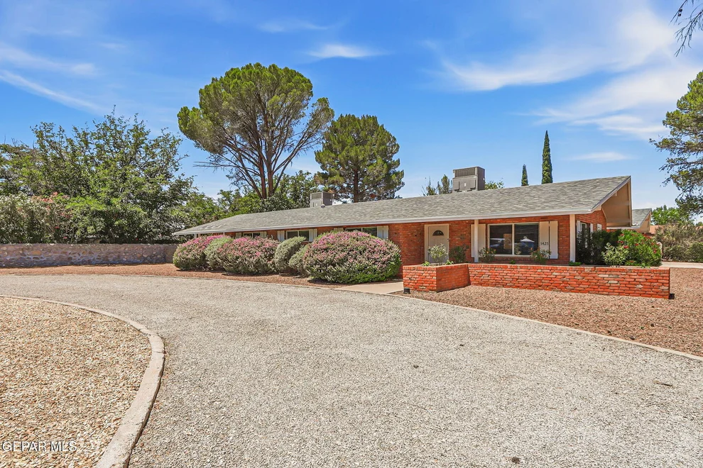 Unit for sale at 5425 ROCKWOOD Road, El Paso, TX 79932