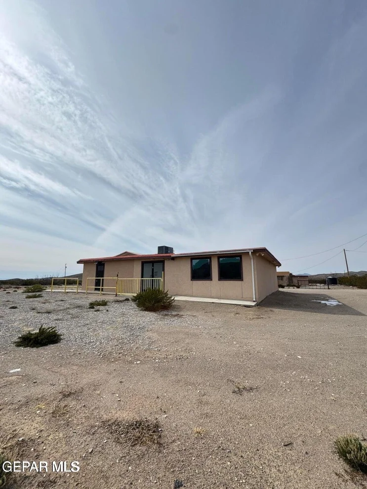 Unit for sale at 5989 HUECO TANKS Road, El Paso, TX 79938