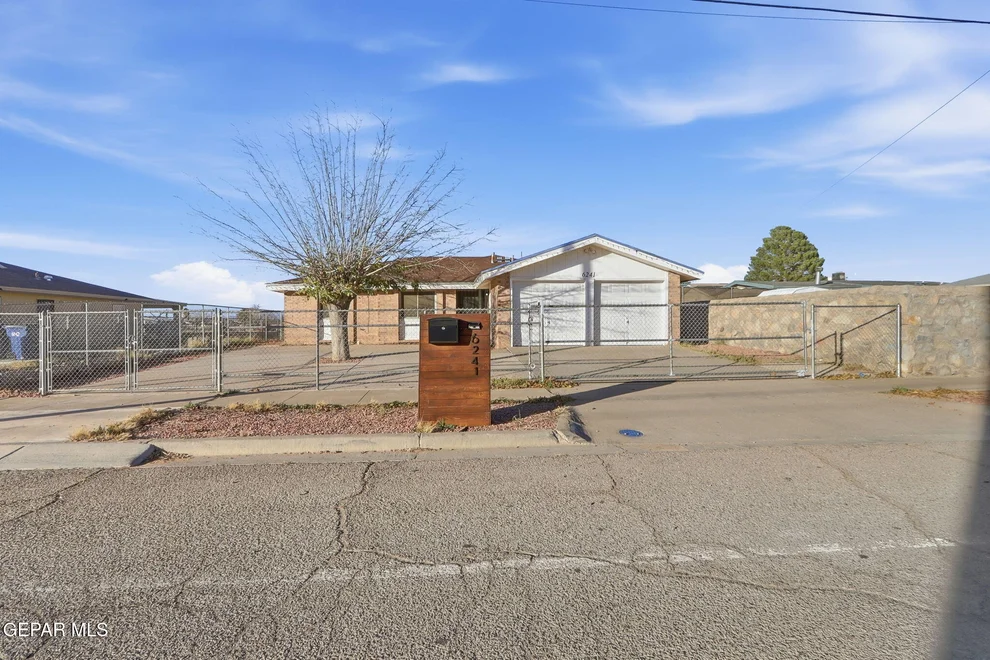 Unit for sale at 6241 QUAIL Avenue, El Paso, TX 79924