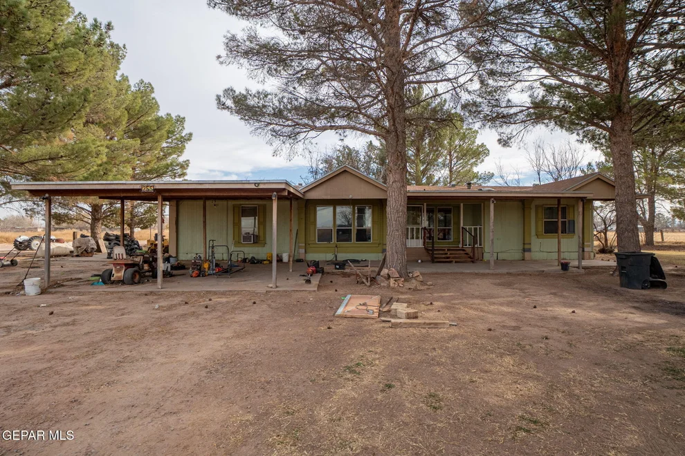 Unit for sale at 255 Windgail Road, Clint, TX 79836