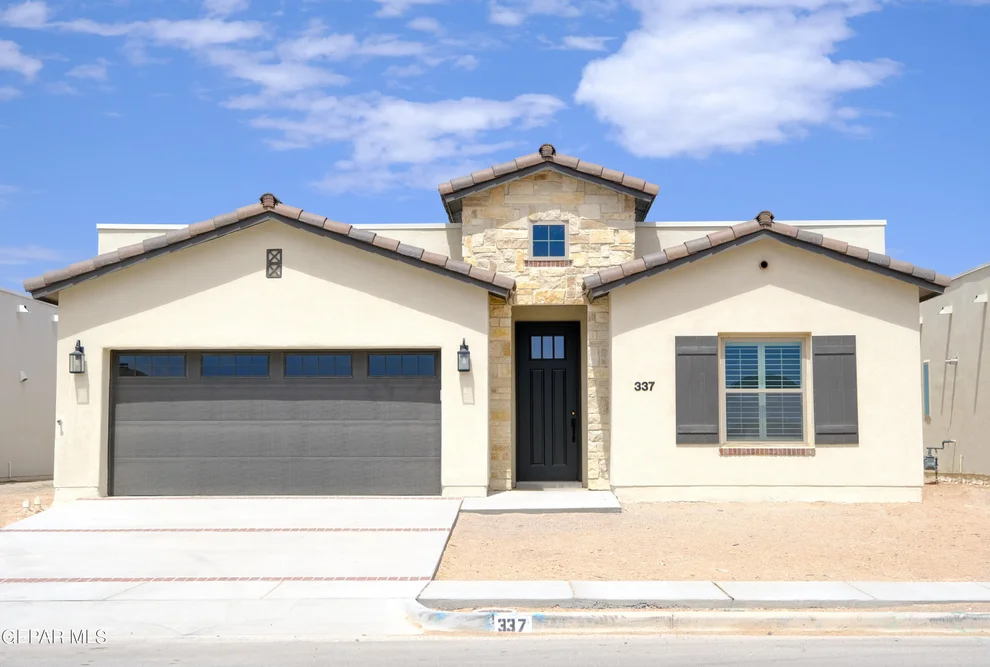 Unit for sale at 233 Playa Vista Street, Horizon City, TX 79928