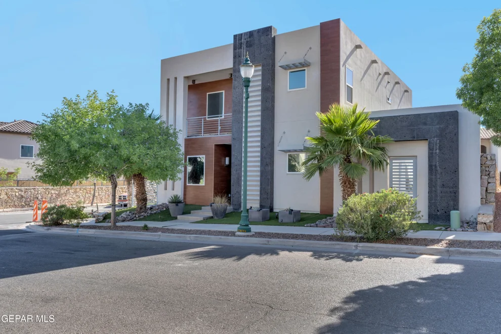 Unit for sale at 421 S FESTIVAL Drive, El Paso, TX 79912