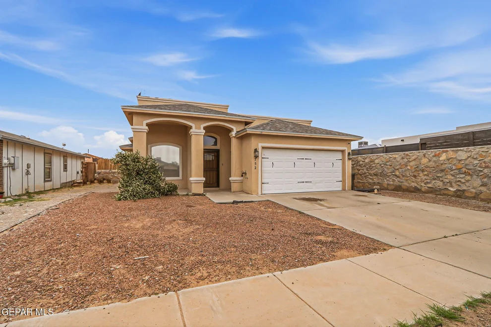 Unit for sale at 752 Weiermann, Horizon City, TX 79928