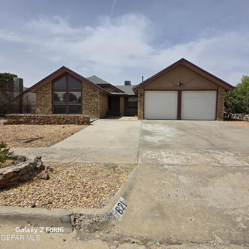 Unit for sale at 621 HEMPSTEAD Drive, El Paso, TX 79912