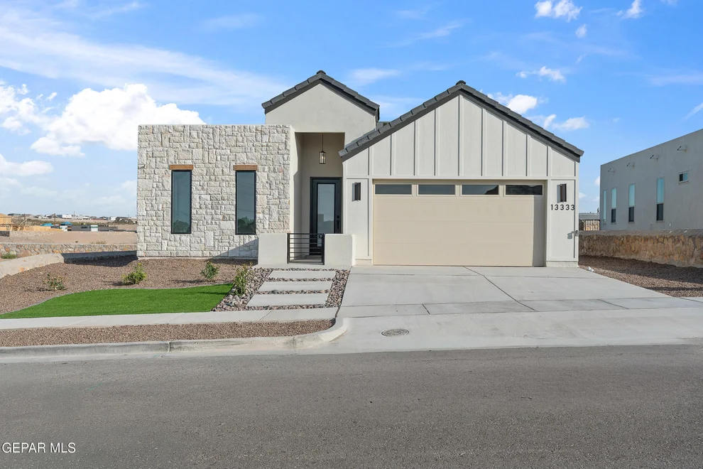 Unit for sale at 14561 LEYLAND Parkway, Horizon City, TX 79928