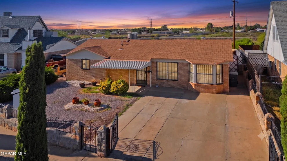 Unit for sale at 5832 DEARBORNE Drive, El Paso, TX 79924