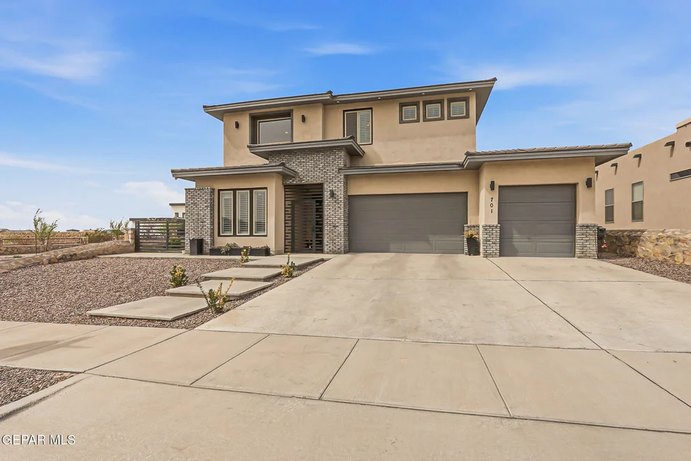 Unit for sale at 701 Birmingham Place, El Paso, TX 79928