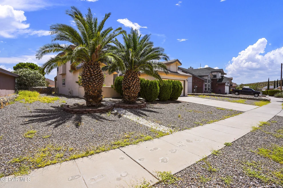 Unit for sale at 10840 LOMA DEL NORTE Drive, El Paso, TX 79934