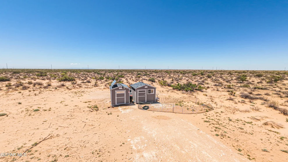 Unit for sale at PN-142447 SUNBURST Drive, Clint, TX 79938