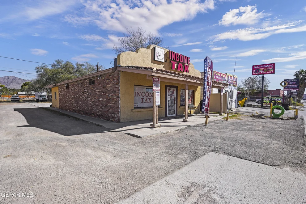 Unit for sale at 3984 DONIPHAN Drive, El Paso, TX 79922
