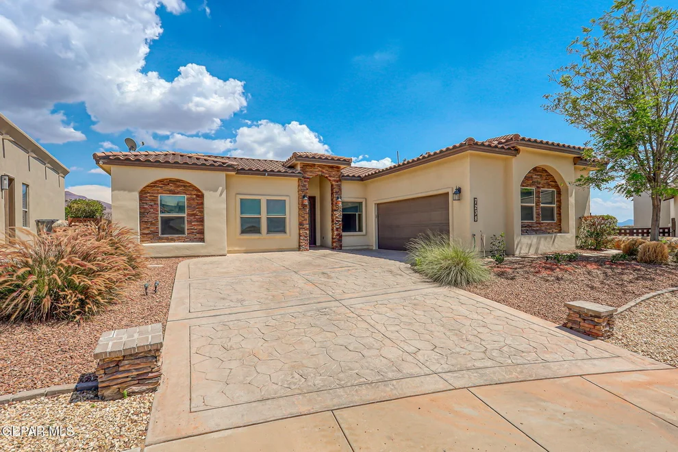 Unit for sale at 7238 Kiowa Creek Drive, El Paso, TX 79911