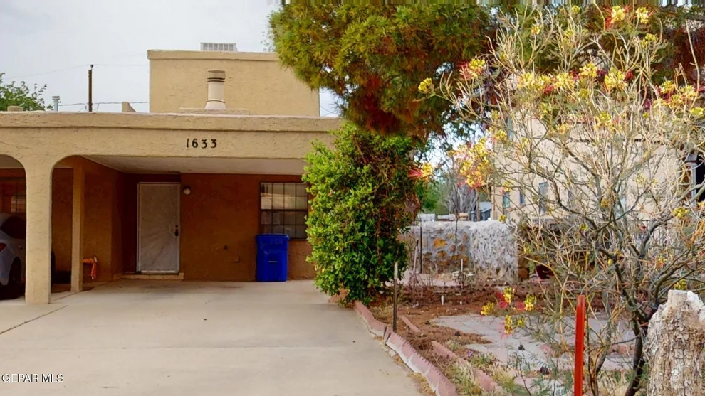 Unit for sale at 1633 EBONY Avenue, Las Cruces, NM 88001