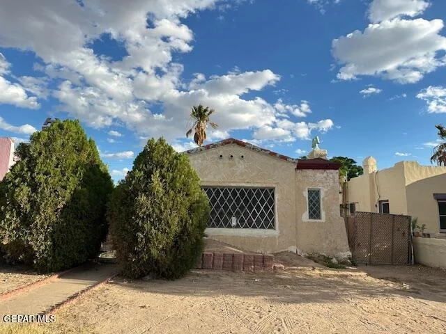 Unit for sale at 3928 TROWBRIDGE Drive, El Paso, TX 79903