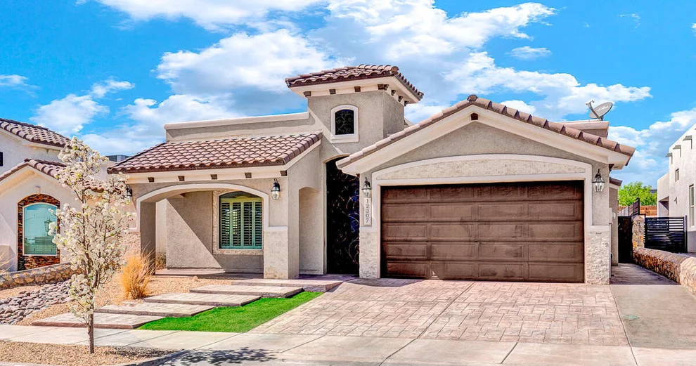 Unit for sale at 12307 houghton springs, Horizon City, TX 79928