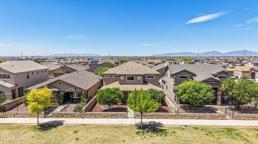 Unit for sale at 2072 ROBERT MINNIE, El Paso, TX 79938