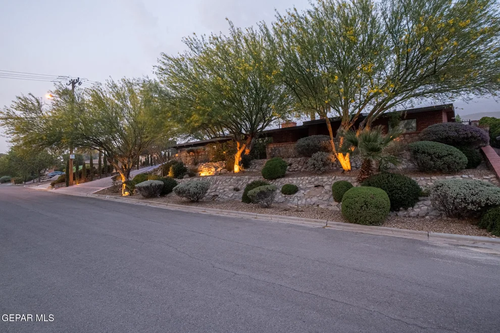 Unit for sale at 4006 FLAMINGO Drive, El Paso, TX 79902
