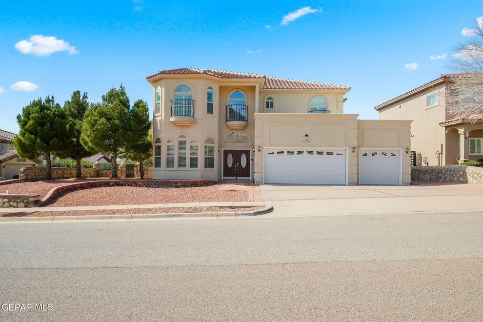Unit for sale at 6389 FRANKLIN TRAIL Drive, El Paso, TX 79912