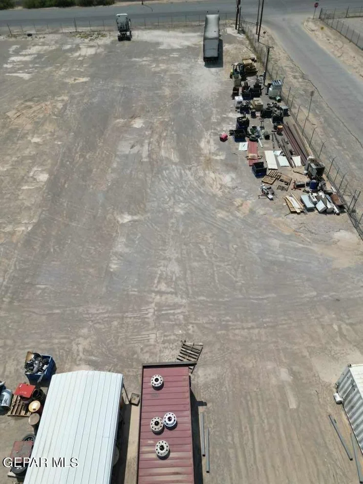 Unit for sale at 8290 Doniphan Drive, Vinton, TX 79821