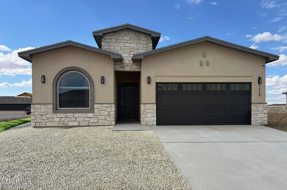 Unit for sale at 1116 Bronze Hill Avenue, Santa Teresa, NM 88008