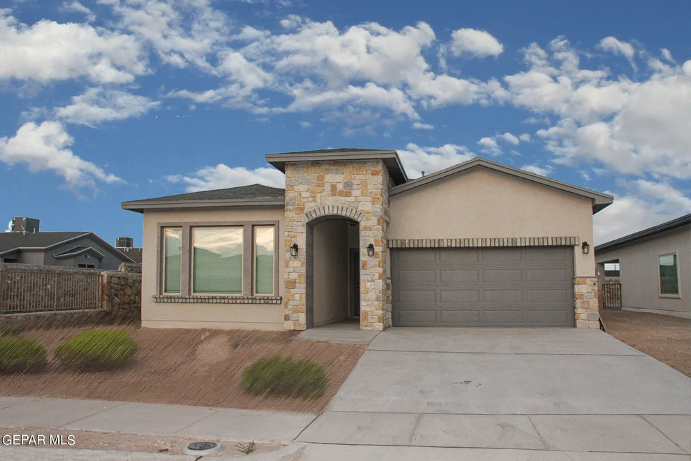 Unit for sale at 1126 Bronze Hill Avenue, Santa Teresa, NM 88008