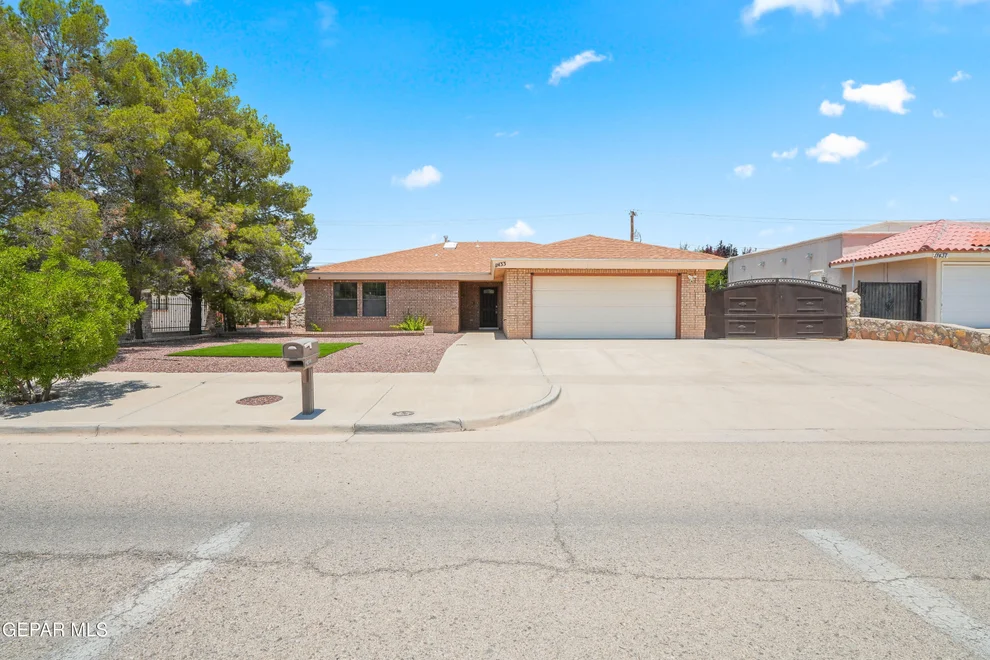 Unit for sale at 11433 PRATT Avenue, El Paso, TX 79936