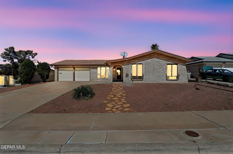 Unit for sale at 10533 SPRINGWOOD Drive, El Paso, TX 79925