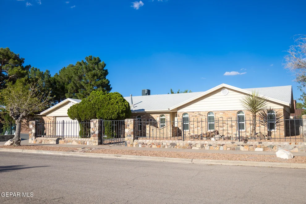 Unit for sale at 14829 KINGSTON Road, Horizon City, TX 79928
