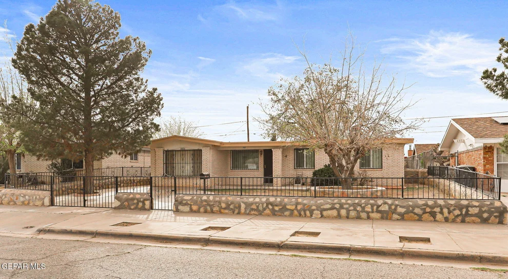 Unit for sale at 233 MANUEL Drive, El Paso, TX 79907