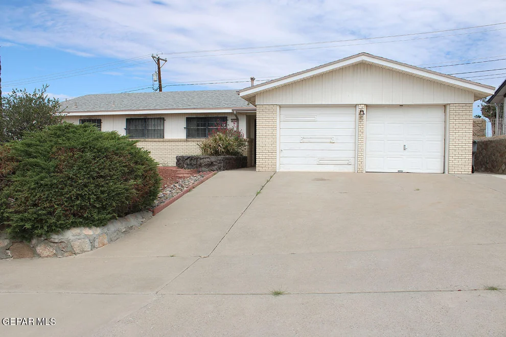 Unit for sale at 337 CLAIREMONT Road, El Paso, TX 79912