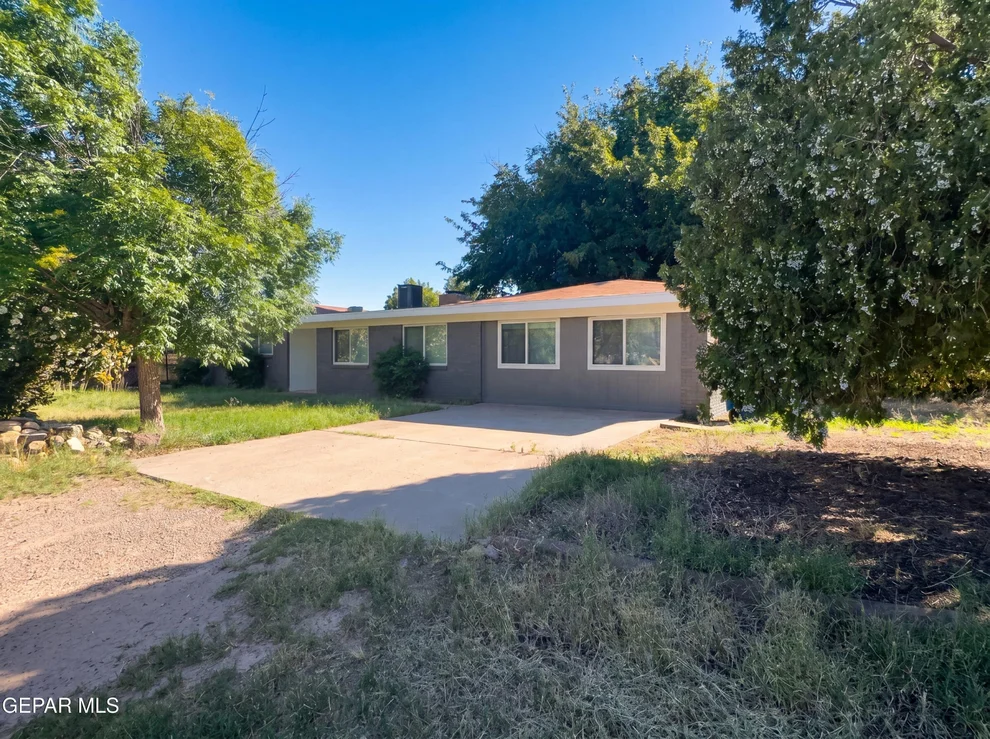 Unit for sale at 5310 MIMOSA Lane, Las Cruces, NM 88001