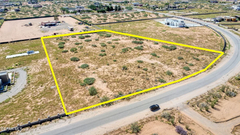 Unit for sale at 14102 Bradley Road, Clint, TX 79938